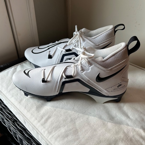 Nike Alpha Menace 4 Pro Football Cleats - Black & White - Men's 14 - New! - Picture 2 of 6